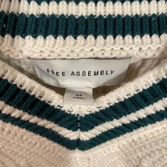 Free Assembly Taylor Swift Inspired Varsity Sweater, Size M, EUC - Picture 6 of 7